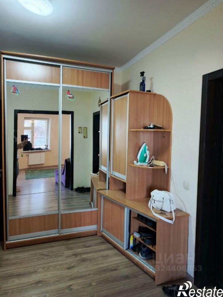 3-комн квартира проспект Победы, 20,  д. 20