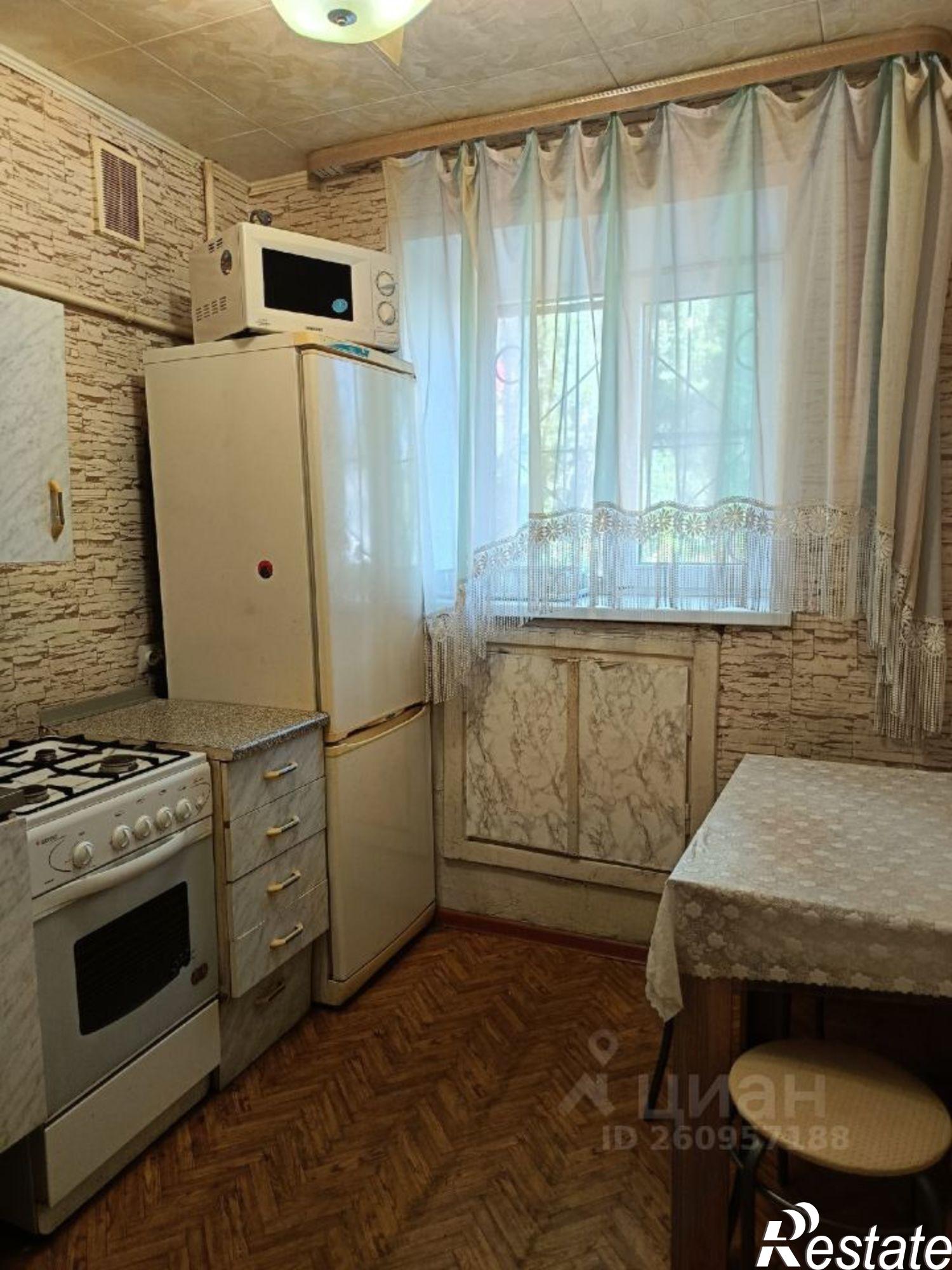 Сдать квартиру за 12 000 рублей на проспект Победы, 19