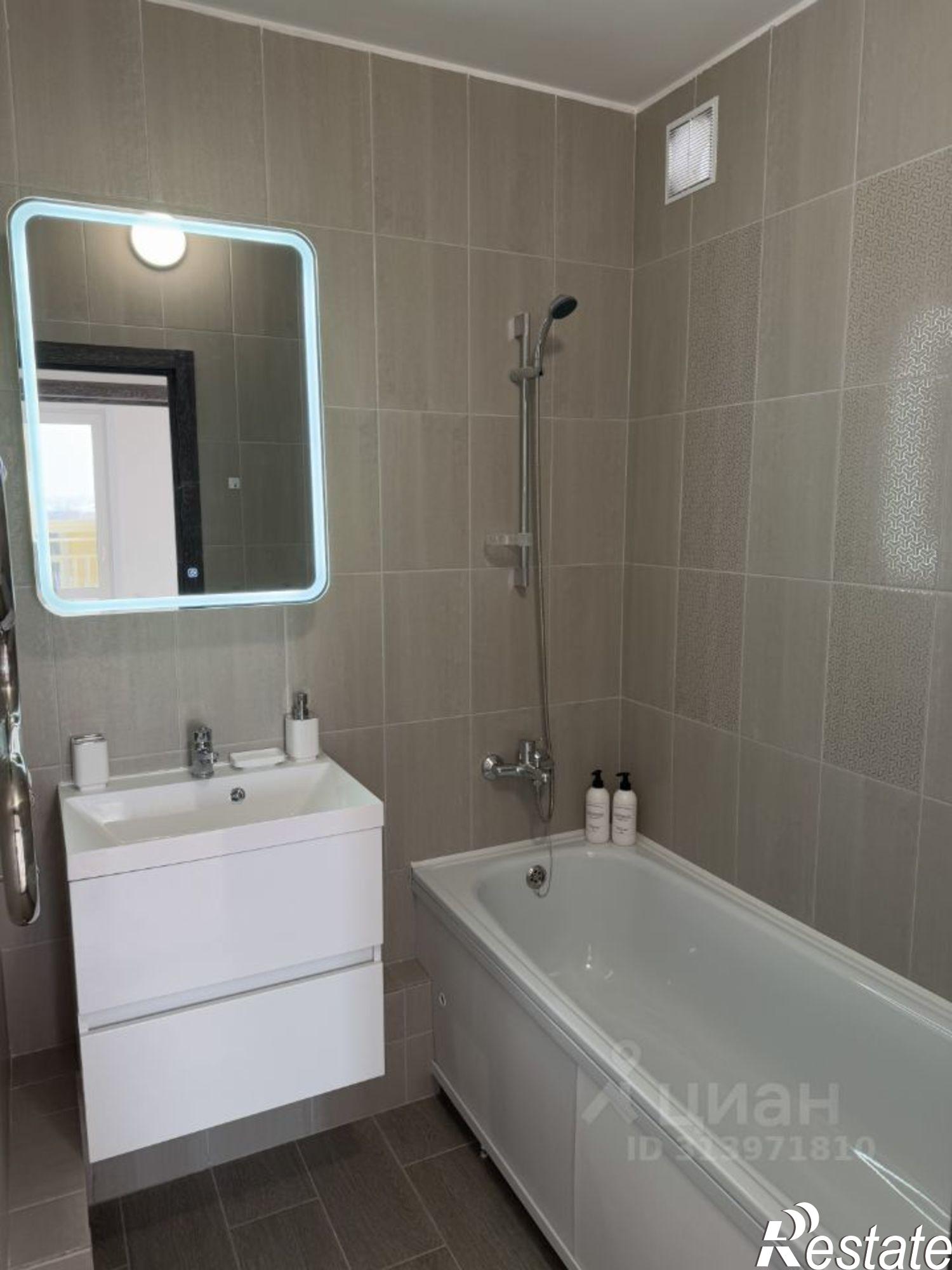 Сдать квартиру за 27 000 рублей на Минская улица, 6Ак1