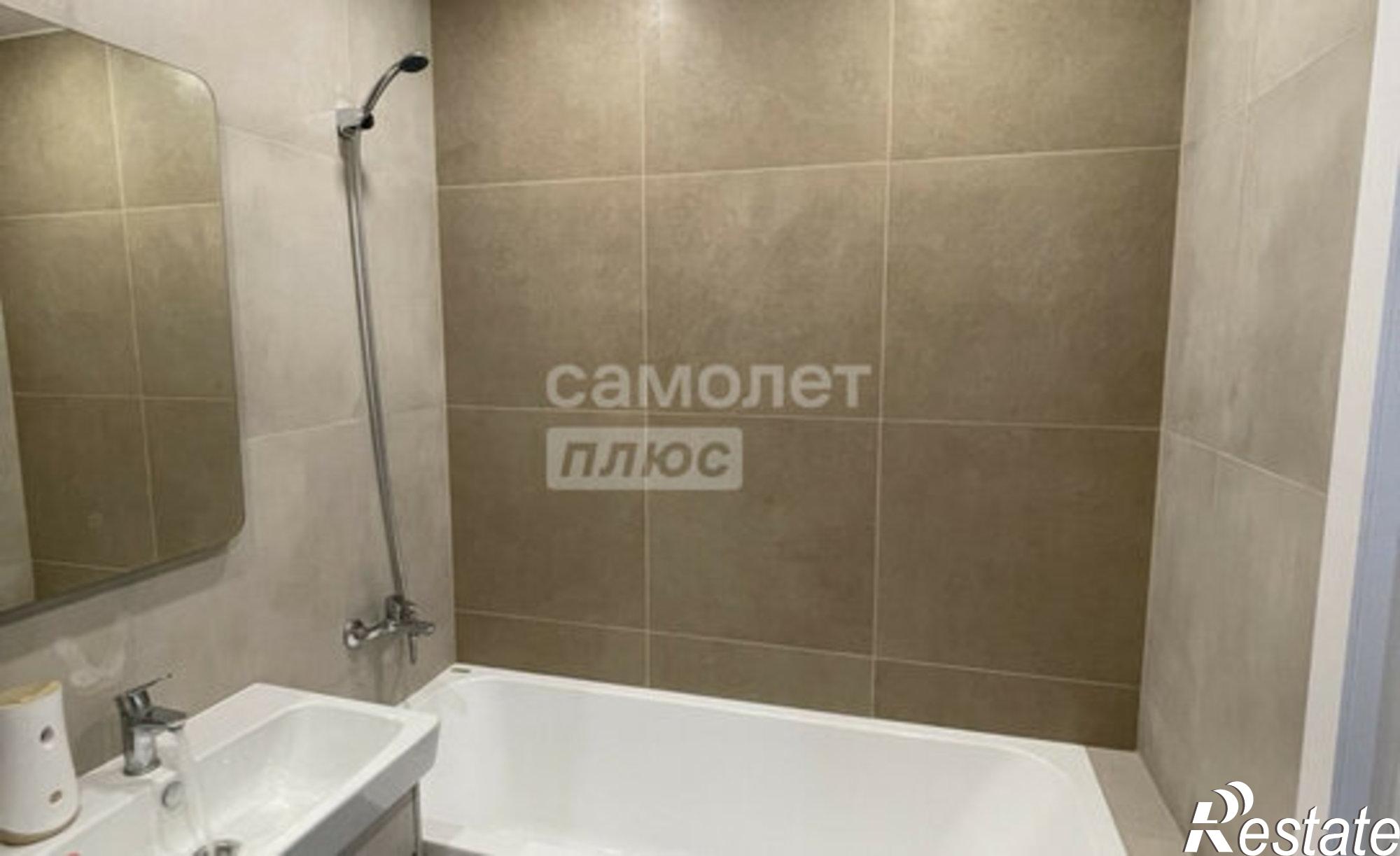 Купить квартиру за 5 364 280 рублей на улица Механизаторов, 15а вл3