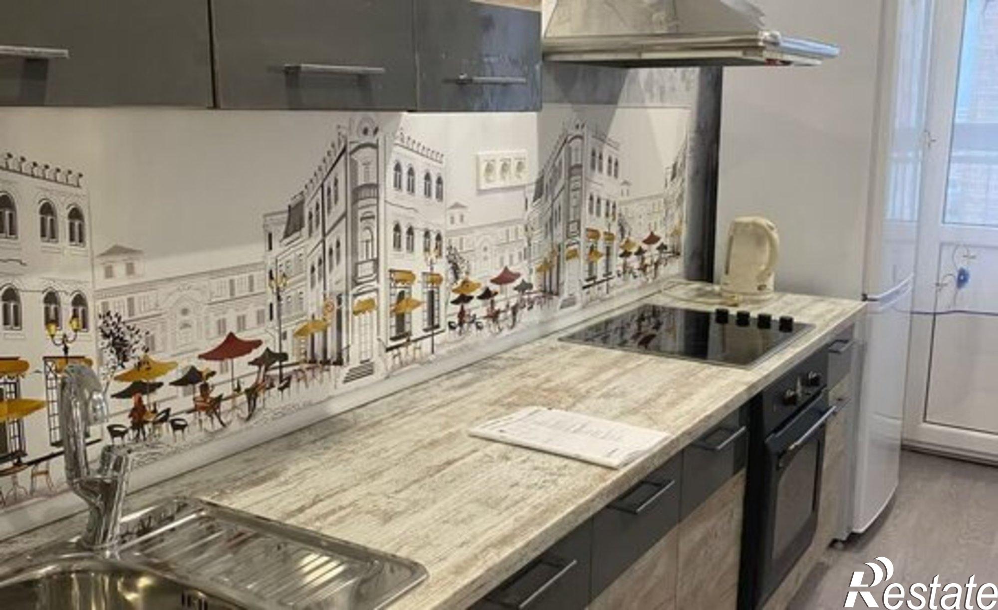 Купить квартиру за 4 500 000 рублей на улица Свиридова, 8А