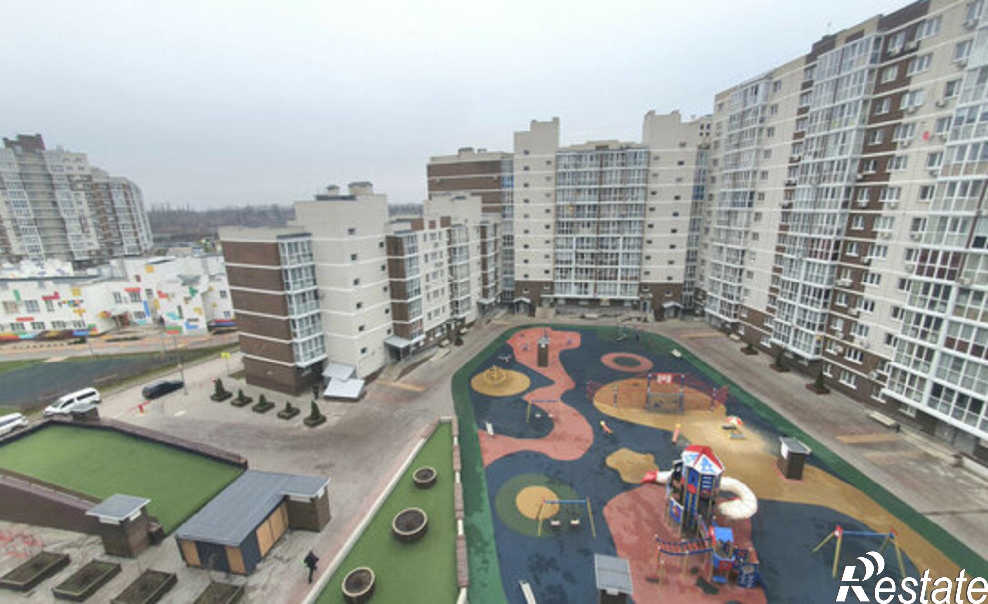 Купить квартиру за 4 100 000 рублей на улица Свиридова, 14