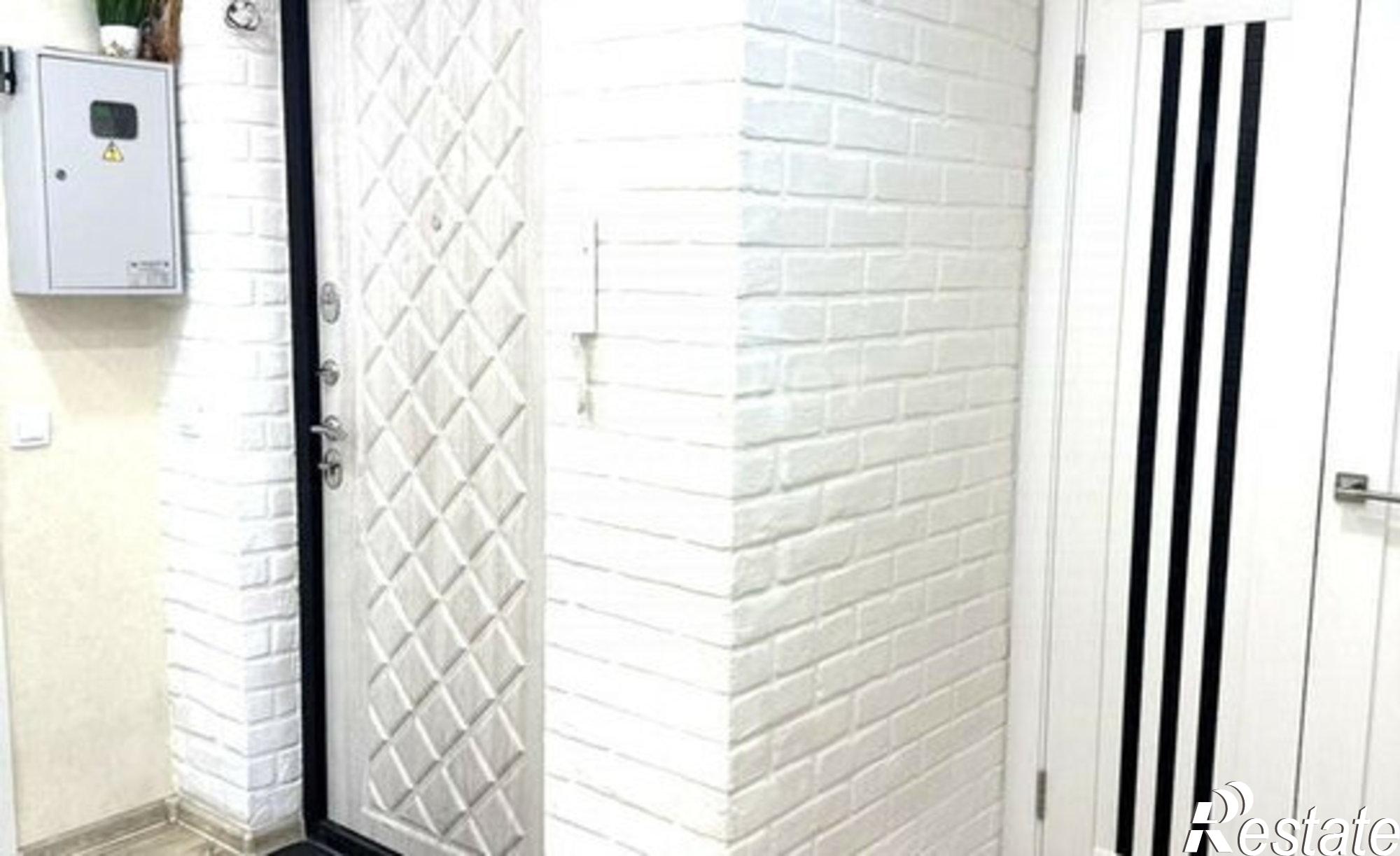 Купить квартиру за 8 550 000 рублей на улица Свиридова, 10