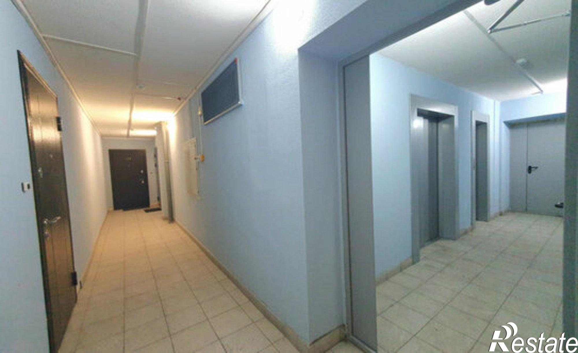 Купить квартиру за 4 100 000 рублей на улица Свиридова, 14