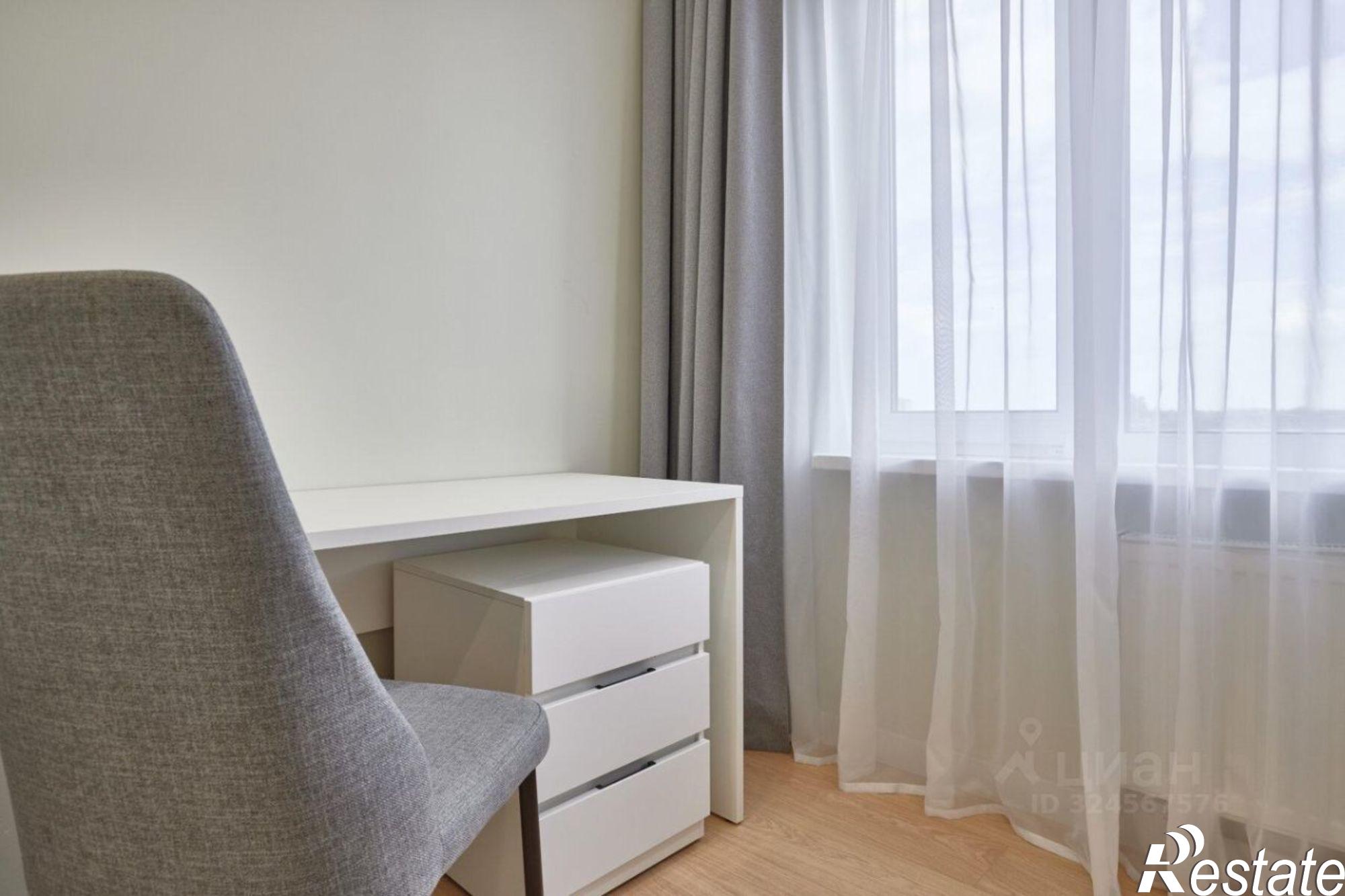 Сдать квартиру за 49 990 рублей на ул М.И. Неделина, 4Г