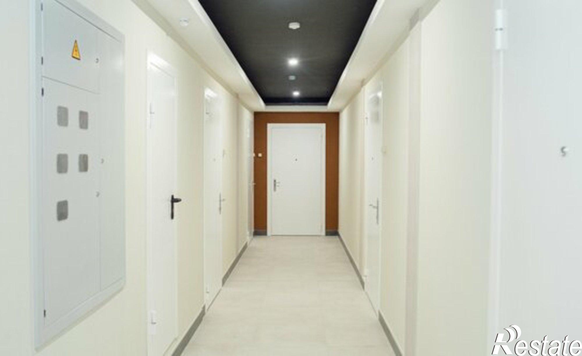 Купить квартиру за 4 329 040 рублей на ул Перова, 11