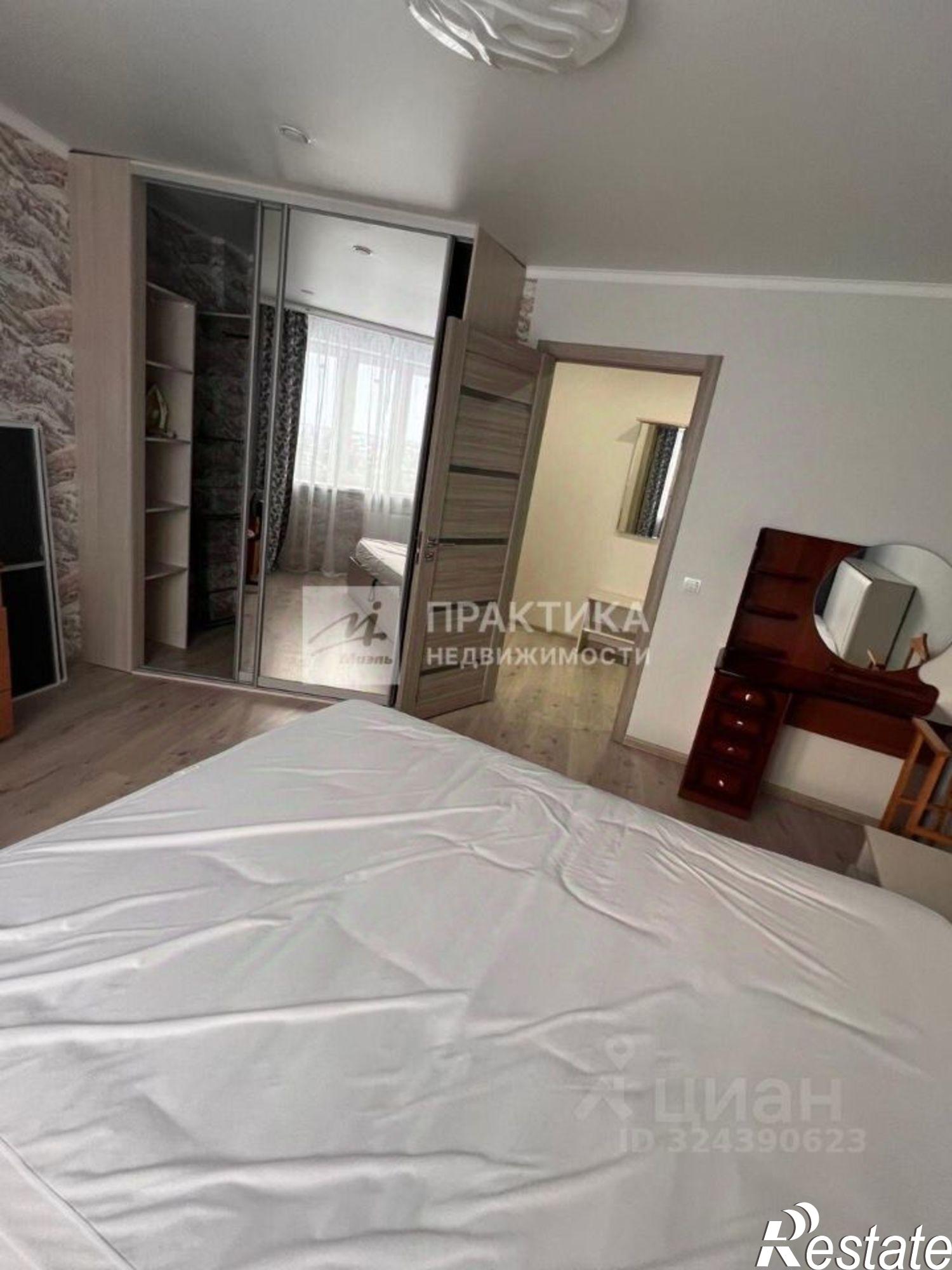 Сдать квартиру за 30 000 рублей на ул Свиридова И.В., 14