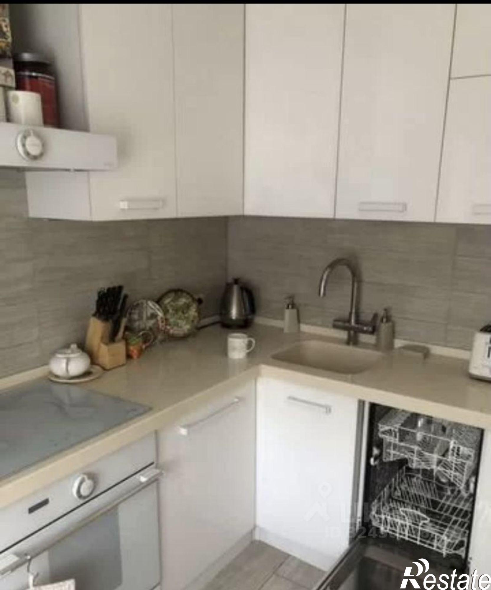 Купить квартиру за 5 850 000 рублей на улица Жуковского, 27