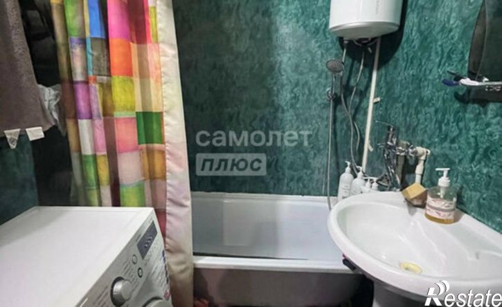 2-комн квартира мкр 15-й, 4/2,  д. 4/2