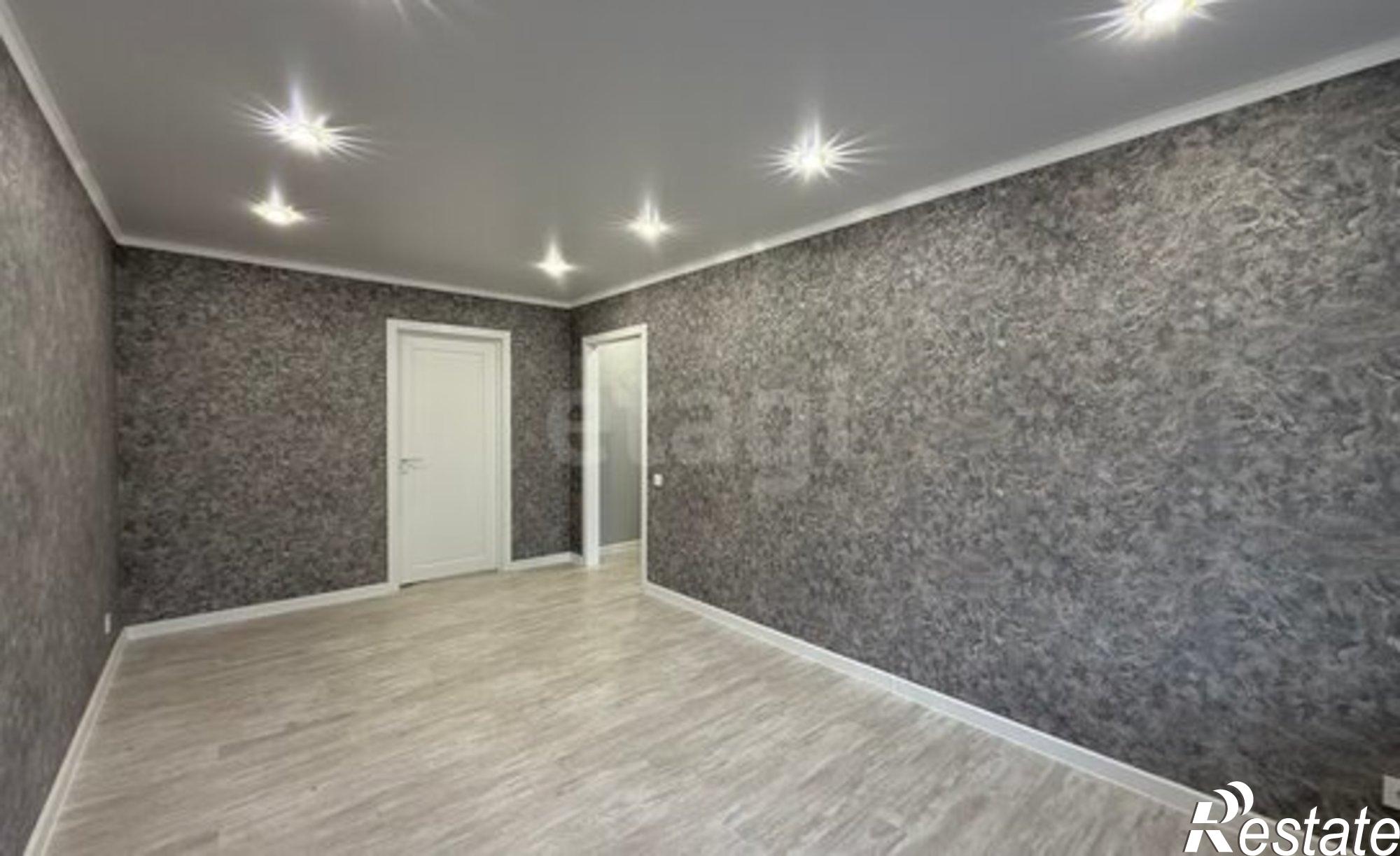 Купить квартиру за 3 750 000 рублей на Рудный пер, 4