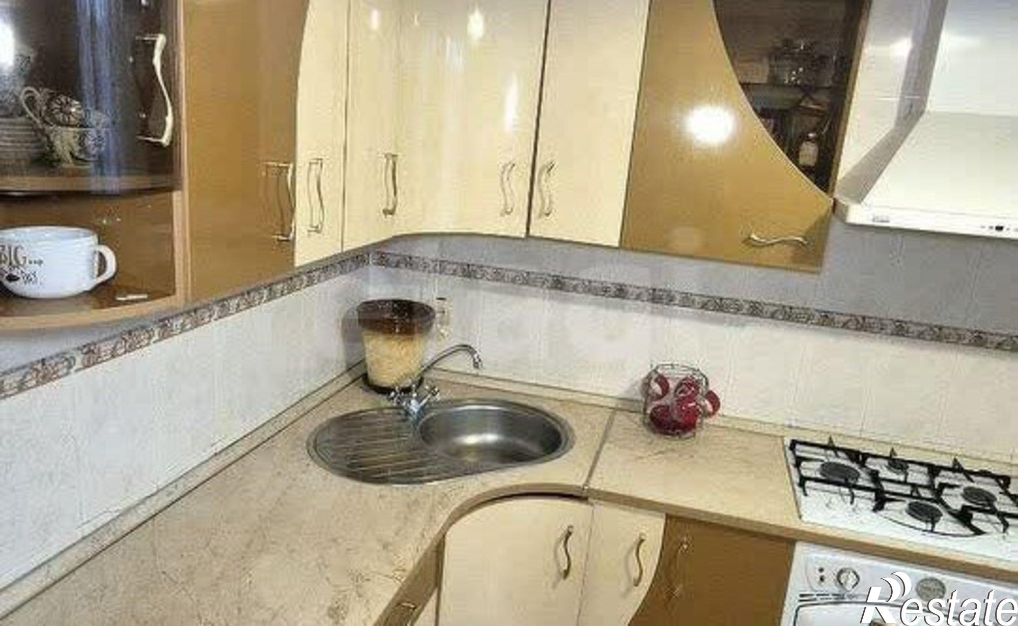 Купить квартиру за 6 100 000 рублей на пр-кт Победы, 11