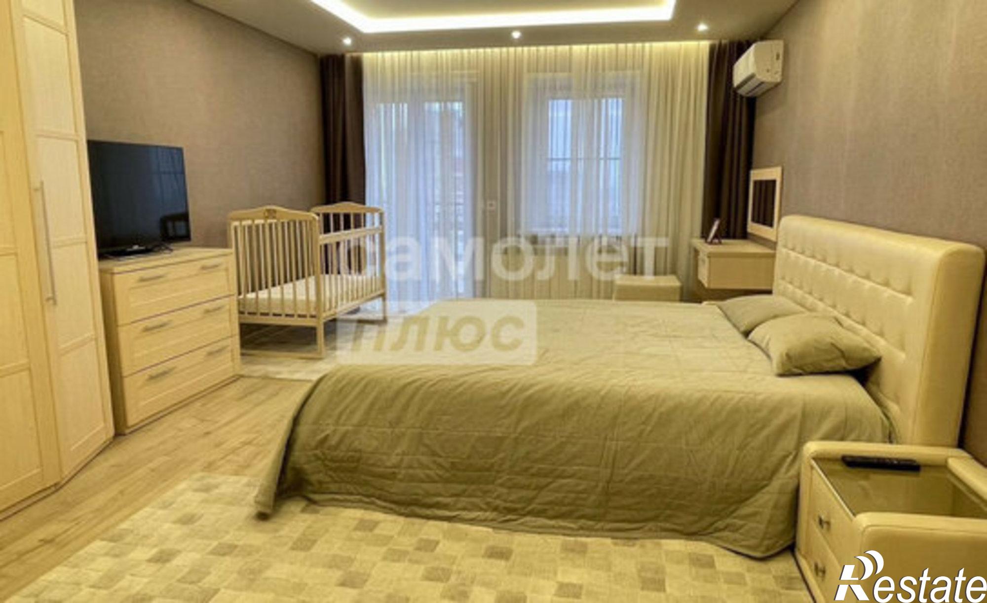 Купить квартиру за 14 000 000 рублей на ул Замятина Е.И., 2