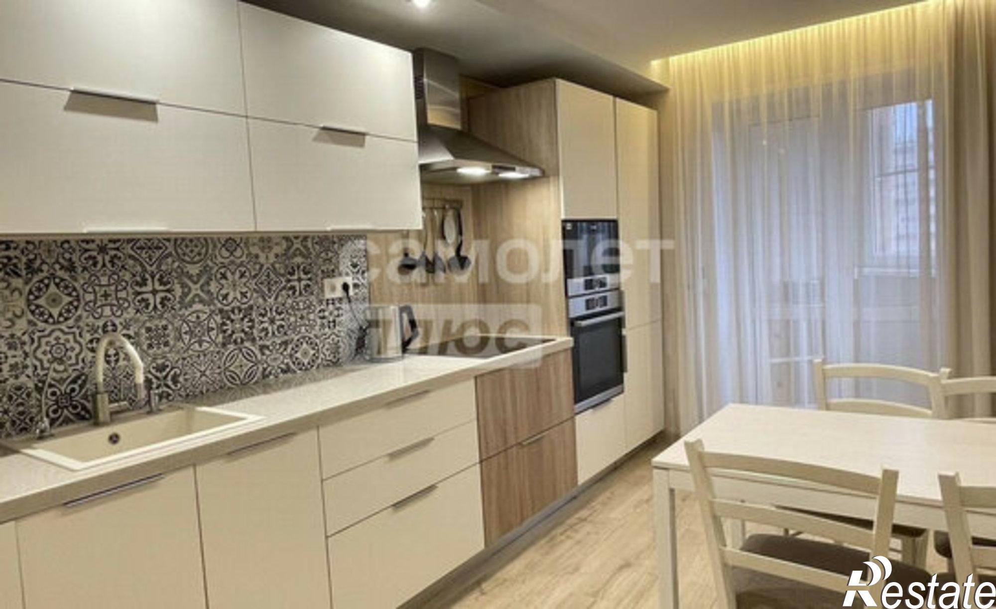 Купить квартиру за 14 000 000 рублей на ул Замятина Е.И., 2