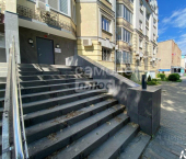 офис 170 кв м, этаж 1/4 ул Октябрьская, 30