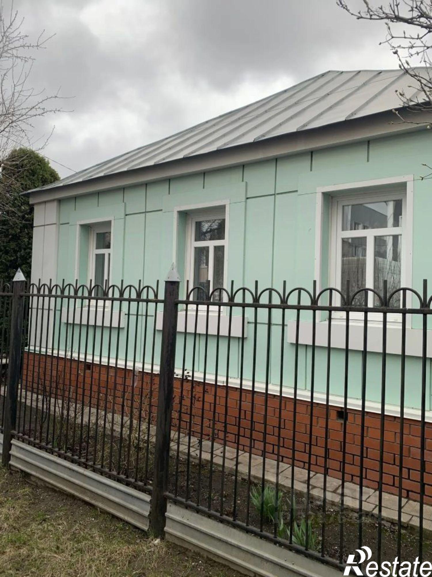 Купить дачу, дом, коттедж за 15 000 000 рублей на ул Перова, 5
