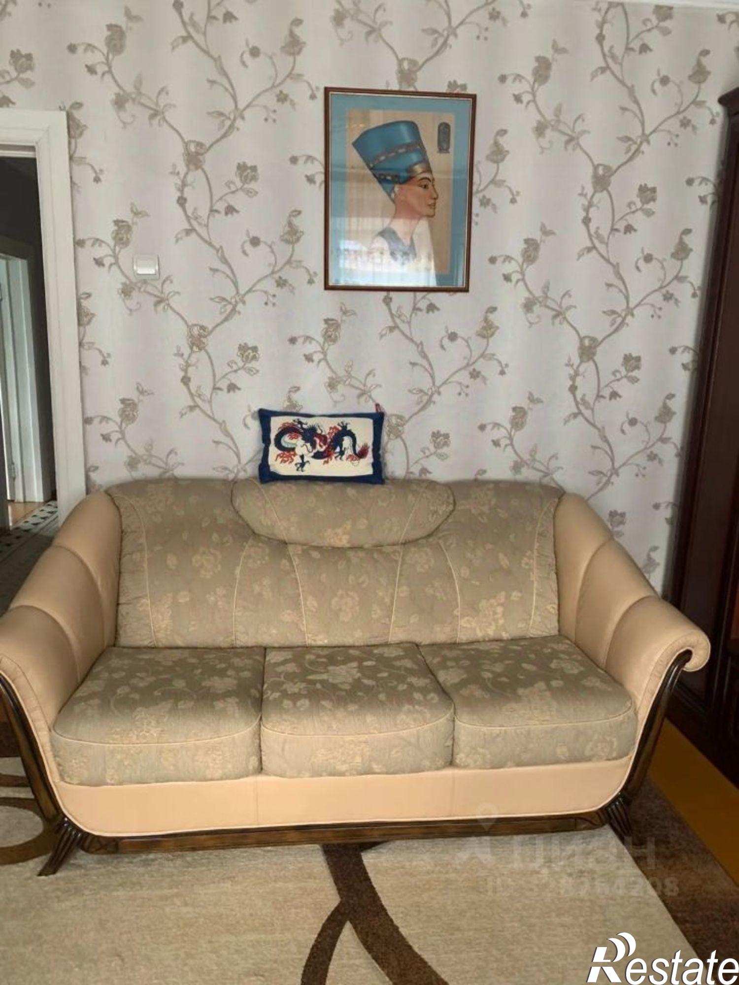 Купить дачу, дом, коттедж за 15 000 000 рублей на ул Перова, 5