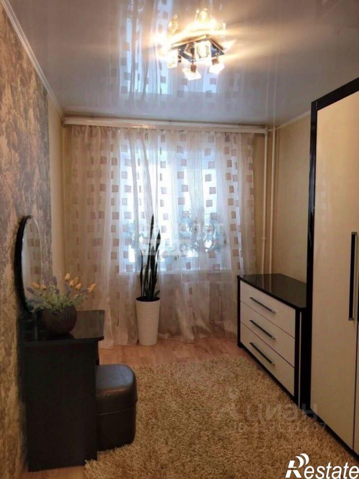 4-комн квартира ул А.Г. Стаханова, 42а,  д. 42а