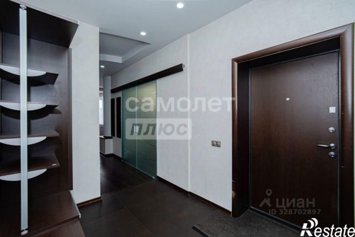 3-комн квартира улица Гагарина, 27А,  д. 27А