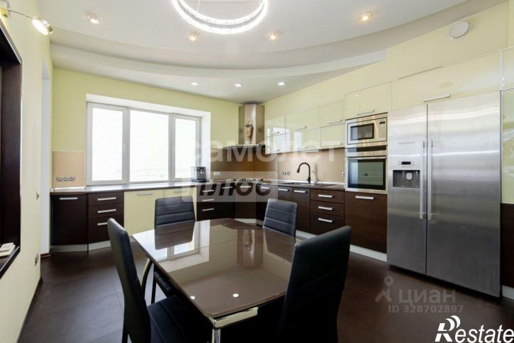 3-комн квартира улица Гагарина, 27А,  д. 27А