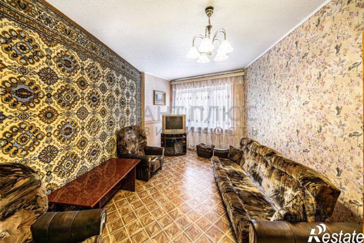 3-комн квартира пр-кт Победы, 27,  д. 27