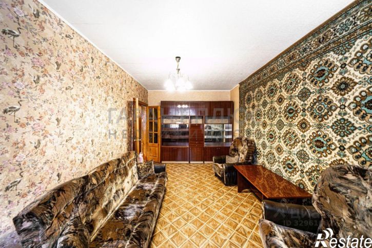 3-комн квартира пр-кт Победы, 27,  д. 27