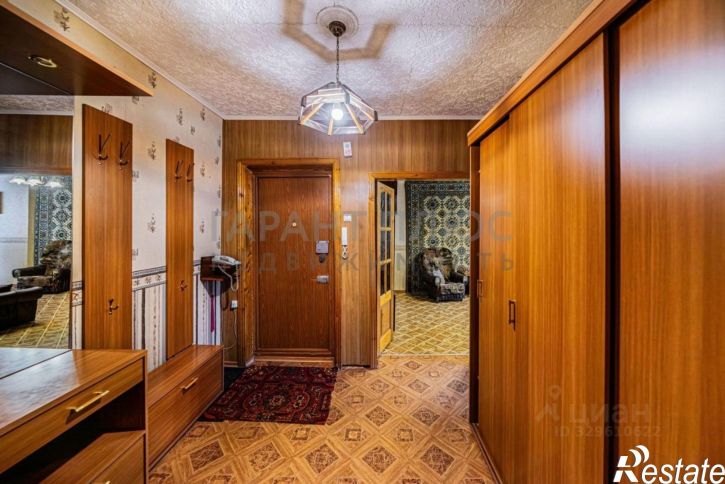 3-комн квартира пр-кт Победы, 27,  д. 27