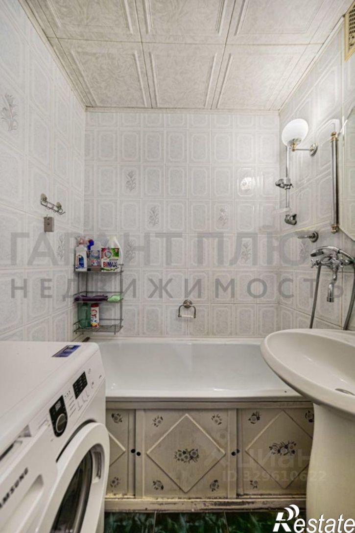 3-комн квартира пр-кт Победы, 27,  д. 27