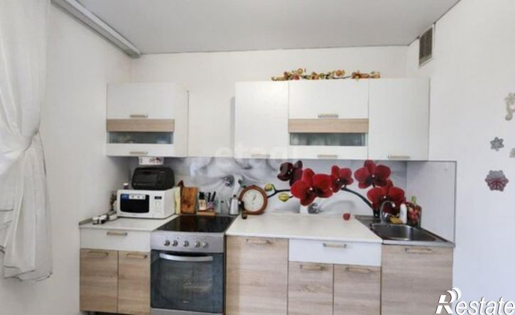 1-комн квартира улица Свиридова, 8А,  д. 8А