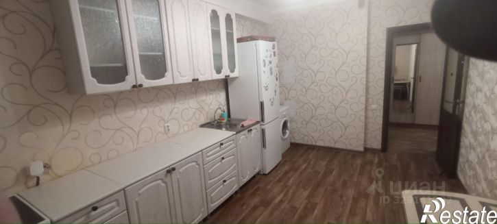 1-комн квартира ул Хренникова, 3,  д. 3