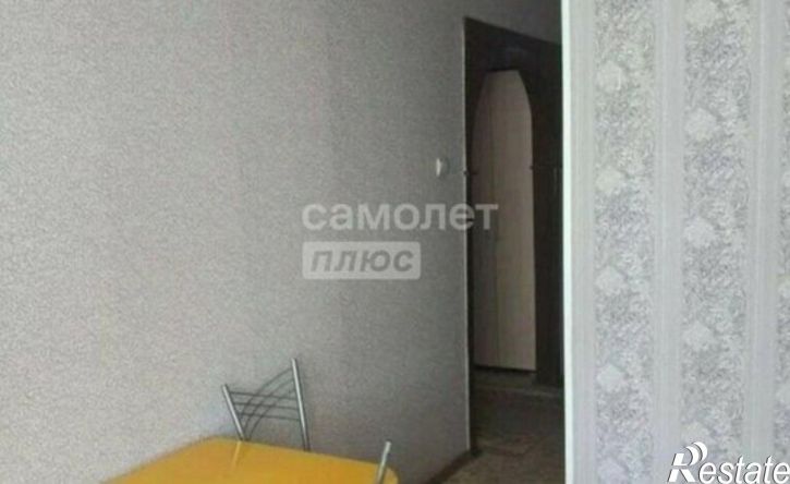 2-комн квартира улица Папина, 8,  д. 8