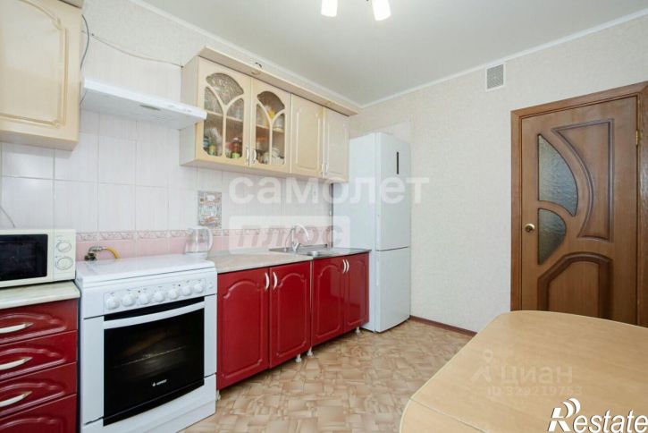 3-комн квартира ул Ульяны Громовой, 7,  д. 7