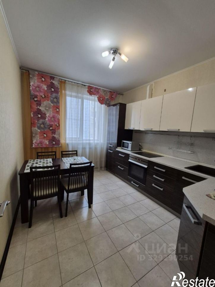 2-комн квартира б-р Сергея Есенина, 3,  д. 3