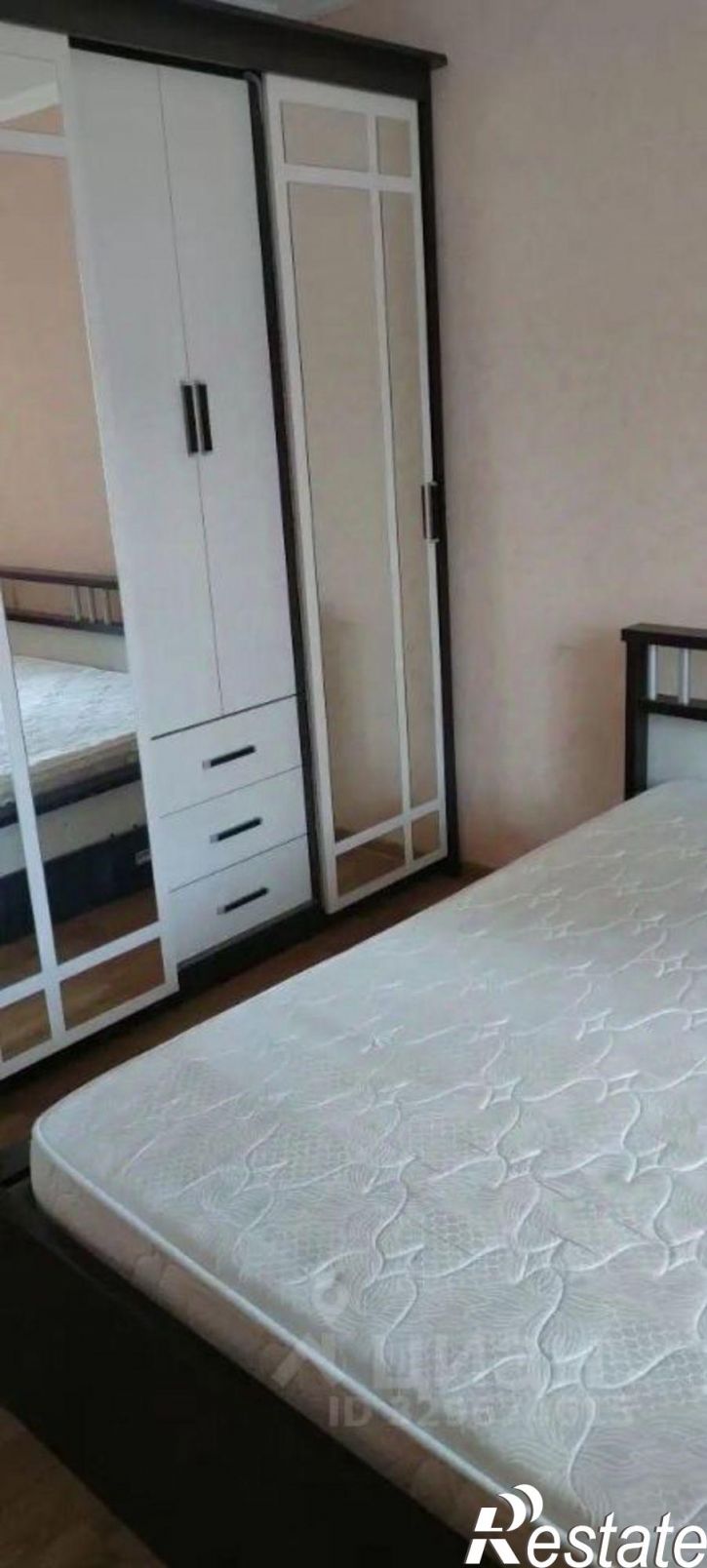 2-комн квартира б-р им. Павла Шубина, 12,  д. 12
