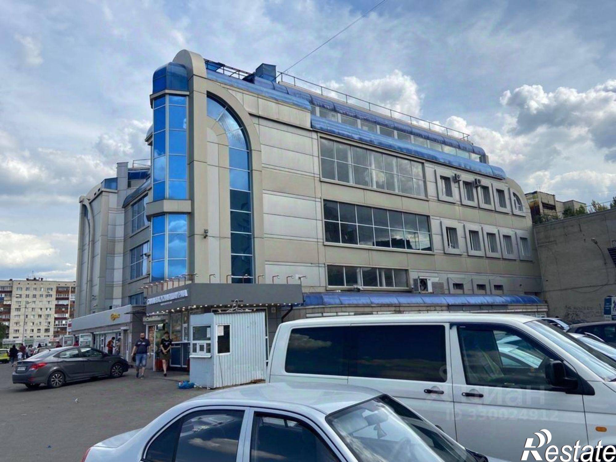 Сдать ОСЗ, отдельно стоящее здание за 600 000 рублей на пл Победы, 5А