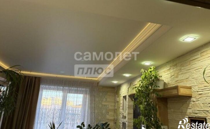 2-комн квартира ул Имени Шуминского С.Л., 3,  д. 3