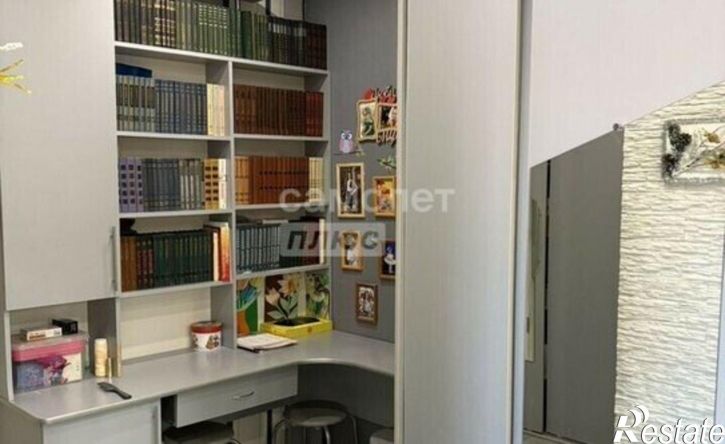 2-комн квартира ул Имени Шуминского С.Л., 3,  д. 3