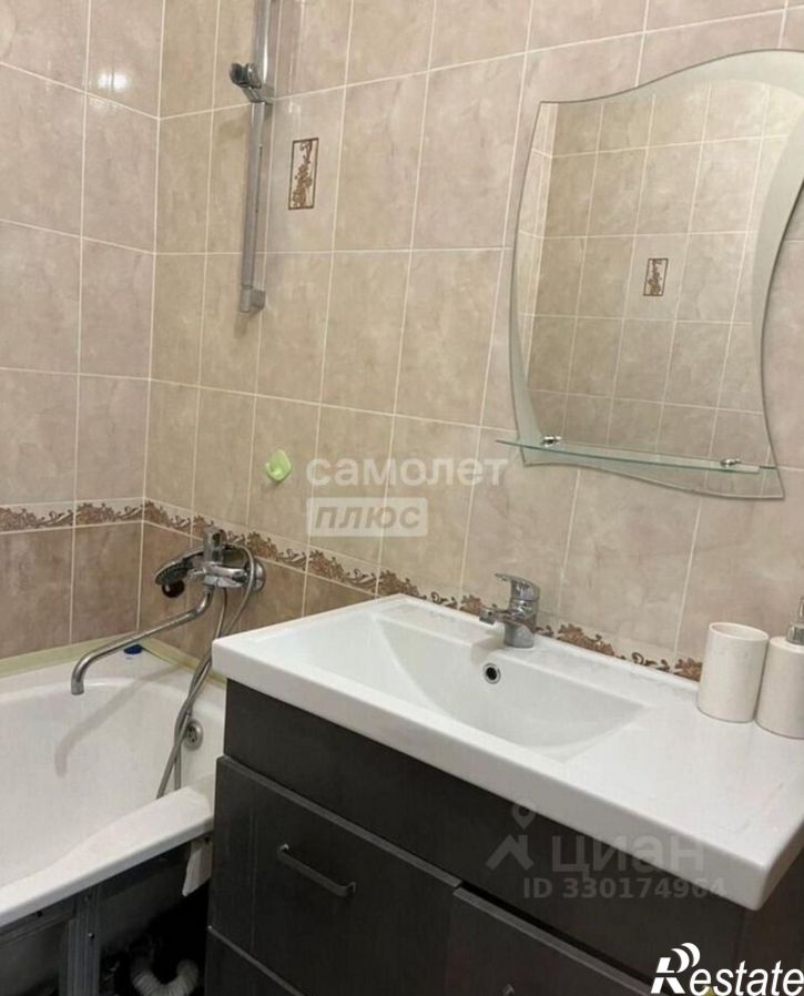 2-комн квартира пр-кт Победы, 128,  д. 128