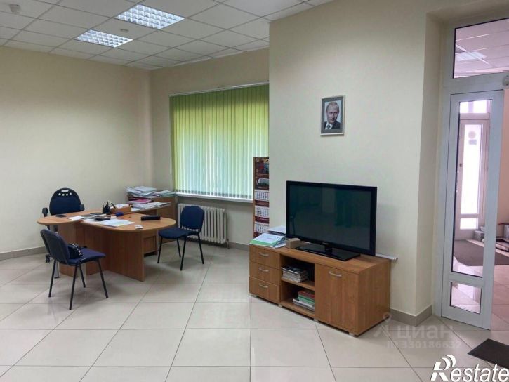 Торговое помещение ул им. Генерала Меркулова, 10А,  д. 10А