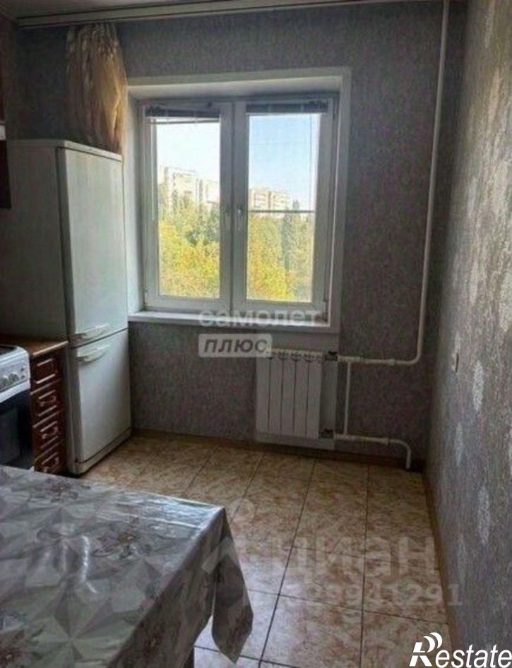 3-комн квартира мкр 15-й, 35,  д. 35