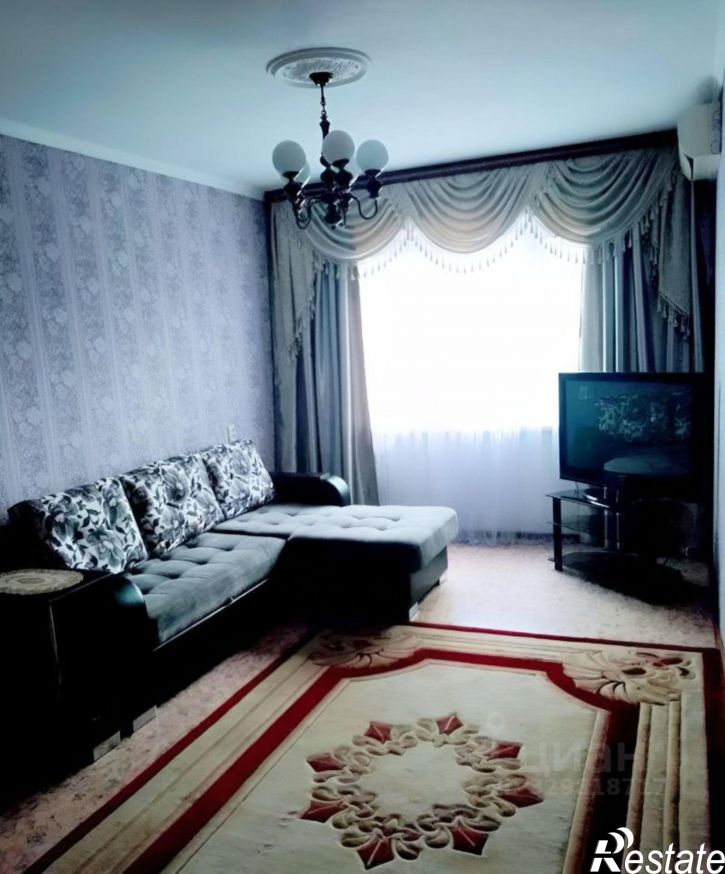 2-комн квартира улица Папина, 8,  д. 8