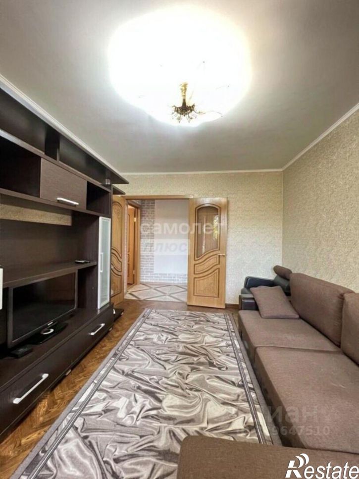 3-комн квартира ул 8 Марта, 22/2,  д. 22/2