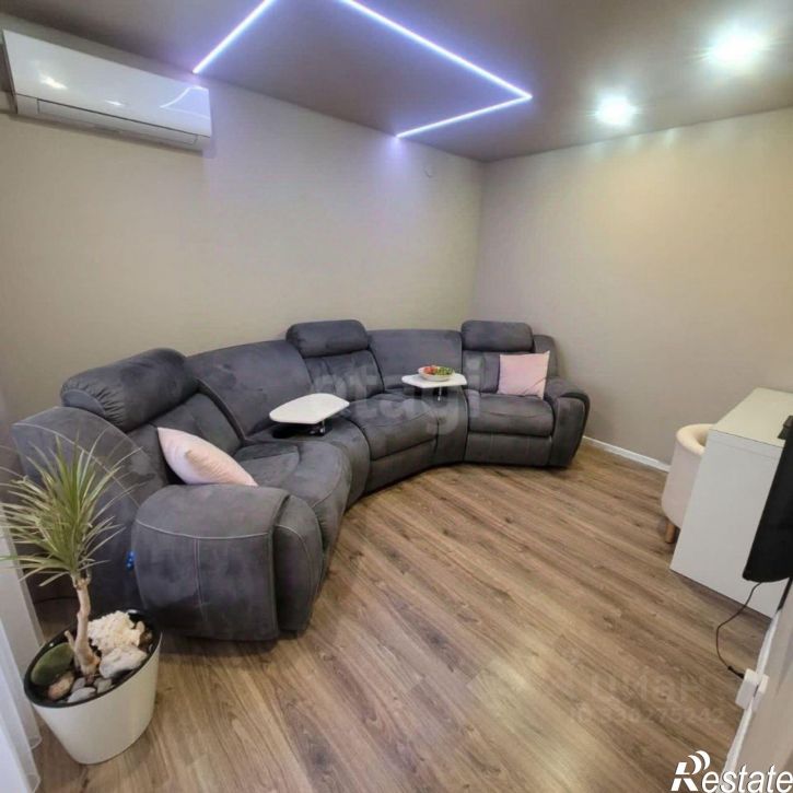 3-комн квартира Школьная улица, 24,  д. 24