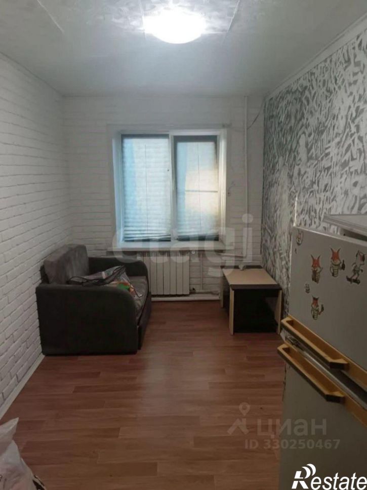 Комната ул Адмирала Макарова, 8,  д. 8