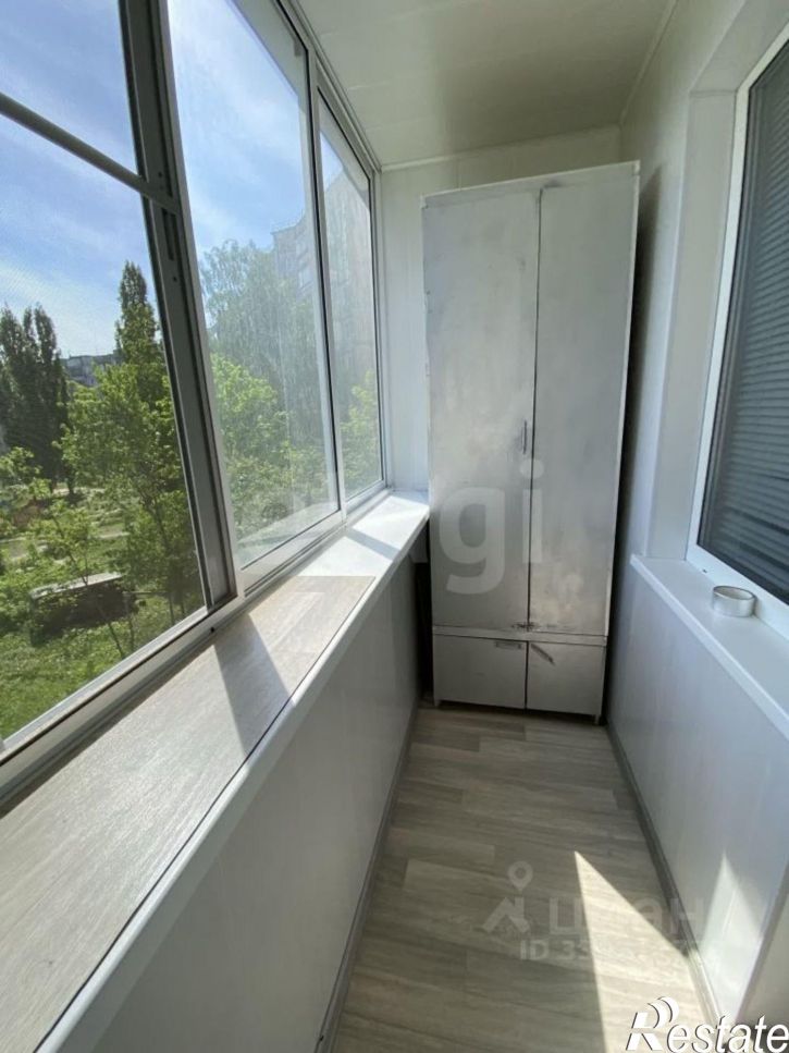 3-комн квартира пр-кт Победы, 27,  д. 27