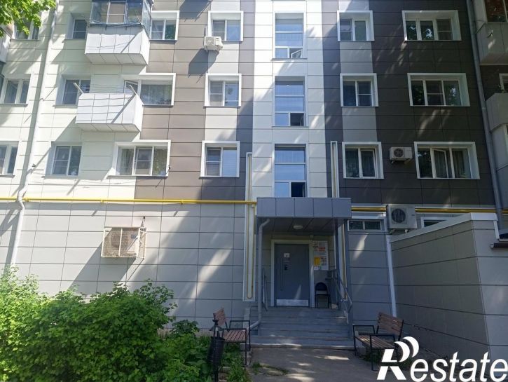 3-комн квартира улица гагарина, 79