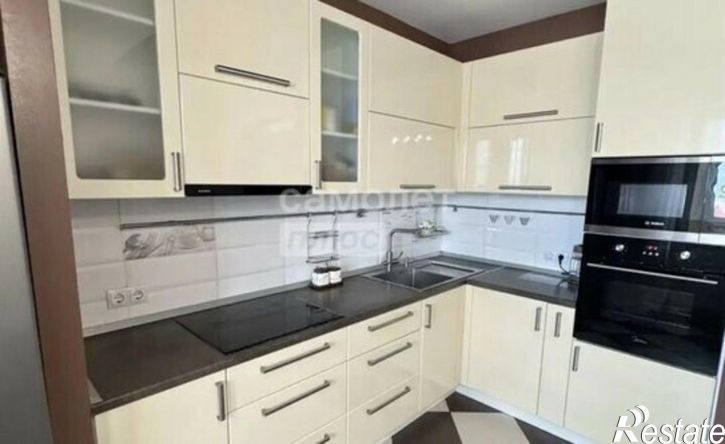 2-комн квартира улица Петра Смородина, 9А,  д. 9А