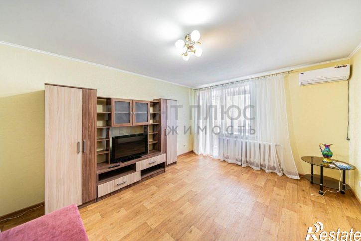 1-комн квартира ул Славянова Н.Г., 2,  д. 2