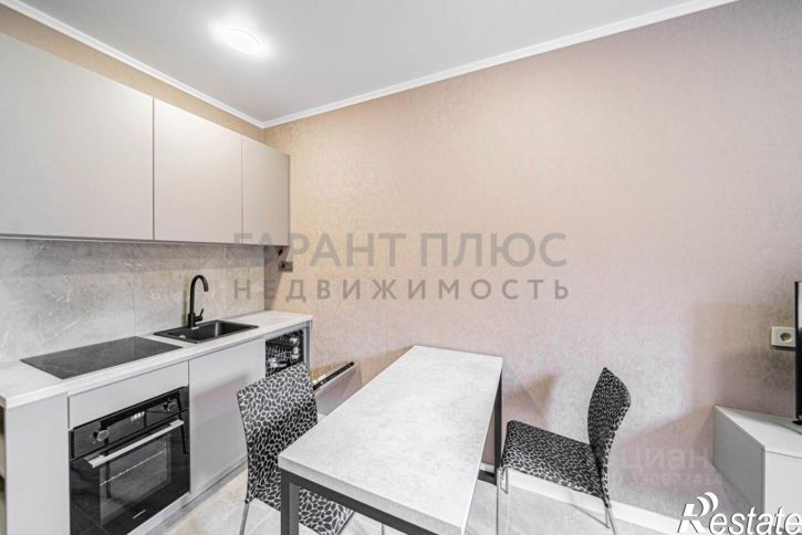 2-комн квартира Нижняя Логовая улица, 11,  д. 11