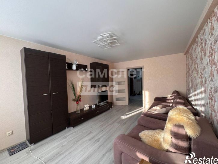 2-комн квартира улица Замятина, 4Б,  д. 4Б