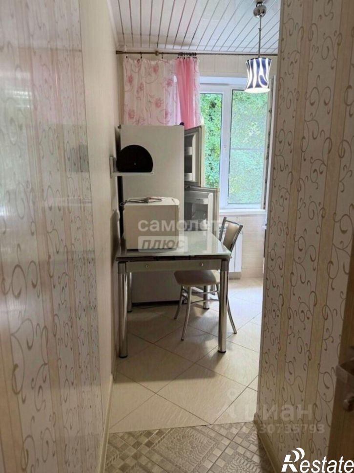 2-комн квартира мкр 15-й, 21,  д. 21